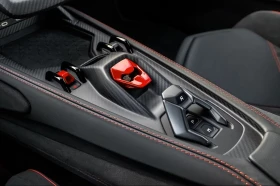 Lamborghini Revuelto Nero Helene Carbon | Auto.bg — изображение 12 Lamborghini Revuelto Nero Helene Carbon | Auto.bg — изображение 12