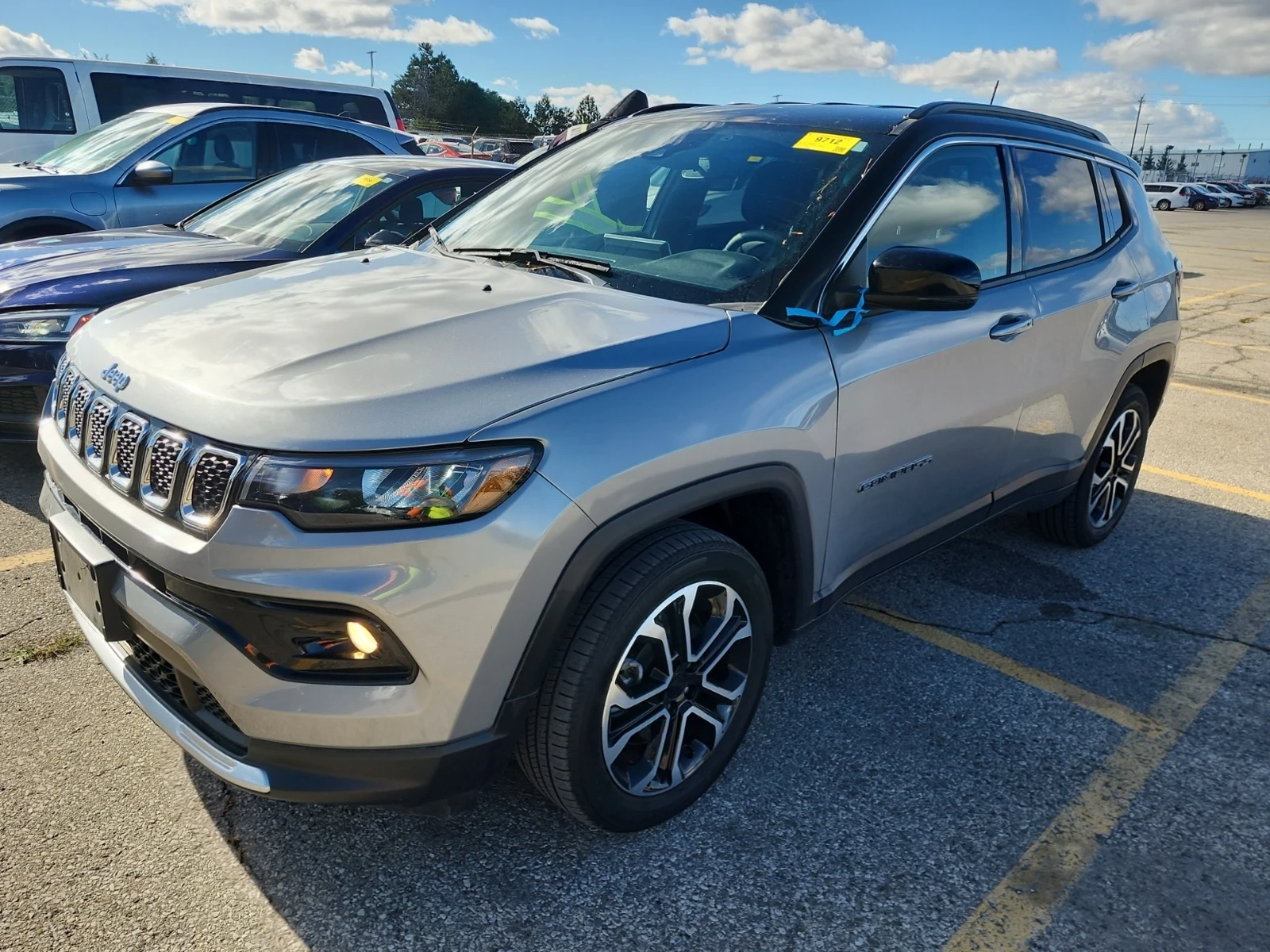 Jeep Compass 4x4 Limited, АВТОКРЕДИТ | Auto.bg — изображение 1 Jeep Compass 4x4 Limited, АВТОКРЕДИТ | Auto.bg — изображение 1
