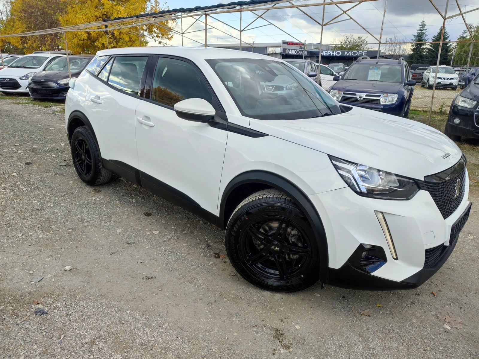 Peugeot 2008 1.5HDI НАВИГАЦИЯ/ПАРКТРОНИК/LINE ASSIST  - изображение 5 | Auto.bg Peugeot 2008 1.5HDI НАВИГАЦИЯ/ПАРКТРОНИК/LINE ASSIST  - изображение 5