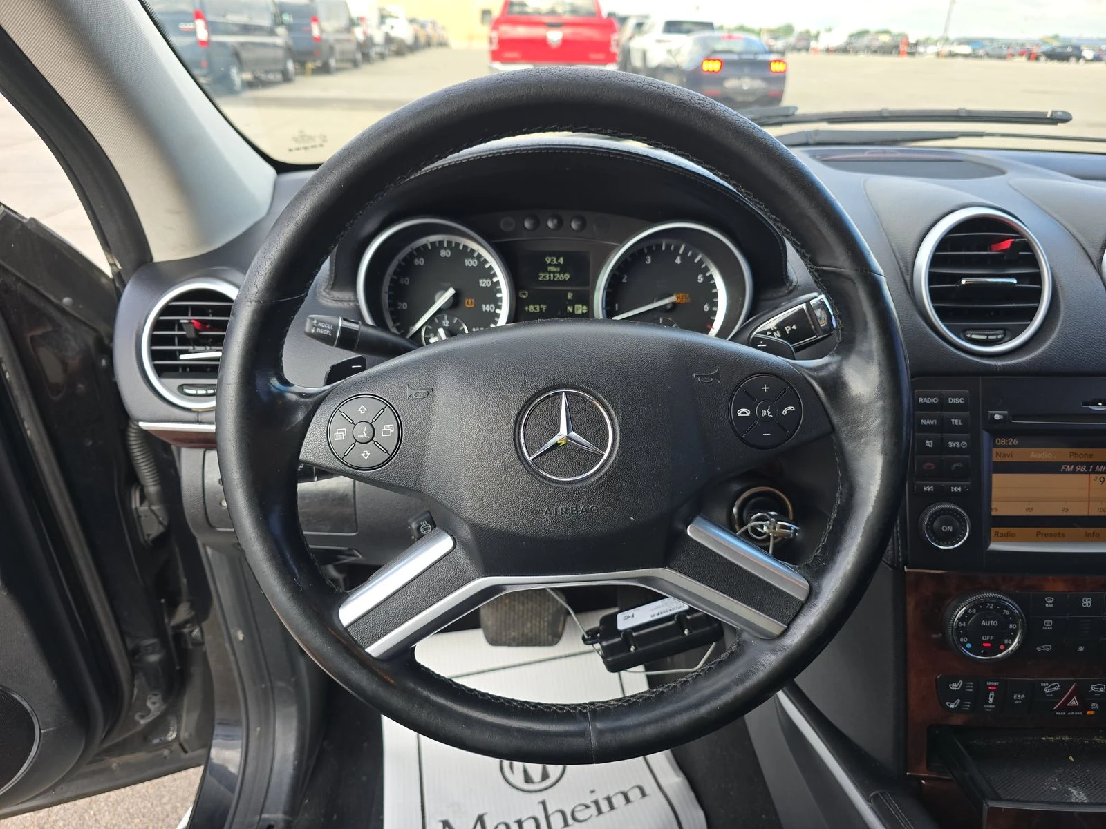 Mercedes-Benz GL 550 4MATIC - изображение 9 | Auto.bg Mercedes-Benz GL 550 4MATIC - изображение 9