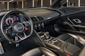 Audi R8 V10 RWD CARBON PACK CERAMIC B&O ЛИЗИНГ 100% | Auto.bg — изображение 11 Audi R8 V10 RWD CARBON PACK CERAMIC B&O ЛИЗИНГ 100% | Auto.bg — изображение 11