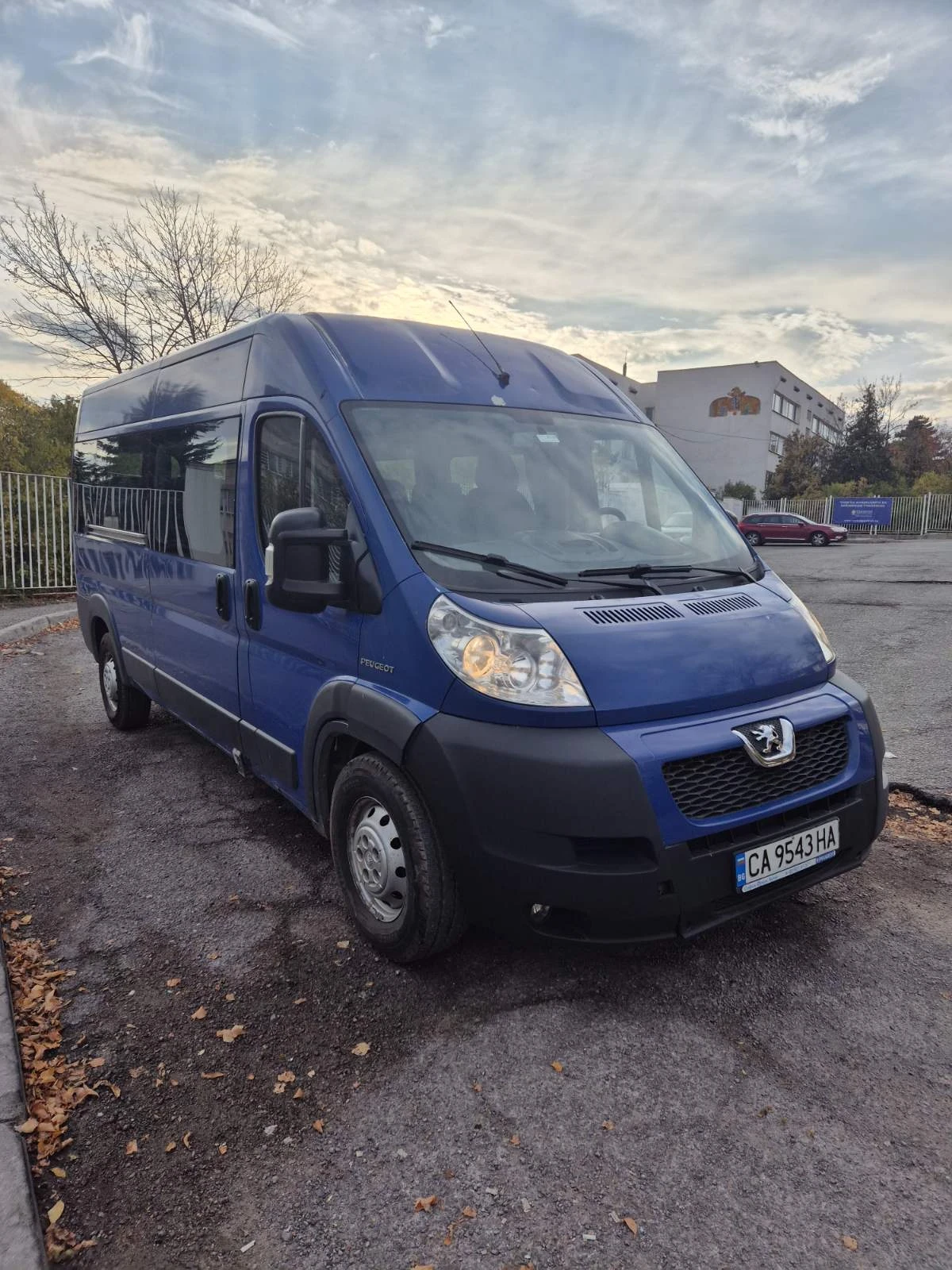 Peugeot Boxer 13+ 1 - изображение 2 | Auto.bg Peugeot Boxer 13+ 1 - изображение 2