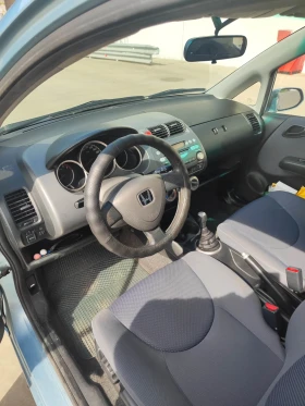 Honda Jazz - 3200 € / 6258.66 лв. - 44675885 4 | Car24.bg Honda Jazz - 3200 € / 6258.66 лв. - 44675885 4