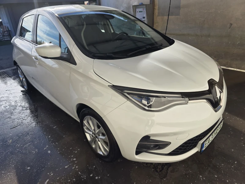Renault Zoe electric drive 51 kW Business - 28900 лв. / 14776.34 € - 39911981 1 | Car24.bg Renault Zoe electric drive 51 kW Business - 28900 лв. / 14776.34 € - 39911981 1
