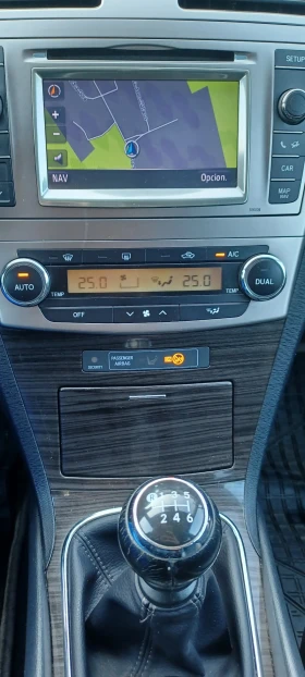 Toyota Avensis 2.0 D-4DEXECUTIVE - 7600 € / 14864.31 лв. - 52706044 9 | Car24.bg Toyota Avensis 2.0 D-4DEXECUTIVE - 7600 € / 14864.31 лв. - 52706044 9