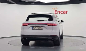 Porsche Cayenne / ОБДУХВАНЕ / ХЕД-ЪП / 360 / АВТОКРЕДИТ | Auto.bg — изображение 4 Porsche Cayenne / ОБДУХВАНЕ / ХЕД-ЪП / 360 / АВТОКРЕДИТ | Auto.bg — изображение 4