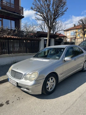 Mercedes-Benz 220 undefined | Auto.bg — изображение 4 Mercedes-Benz 220 undefined | Auto.bg — изображение 4