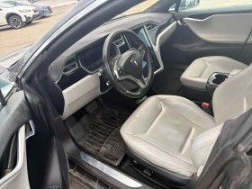 Tesla Model S * 4dr Sdn AWD * CARFAX * ОПЦИЯ ЗА ФИНАНСИРАНЕ | Auto.bg — изображение 5 Tesla Model S * 4dr Sdn AWD * CARFAX * ОПЦИЯ ЗА ФИНАНСИРАНЕ | Auto.bg — изображение 5