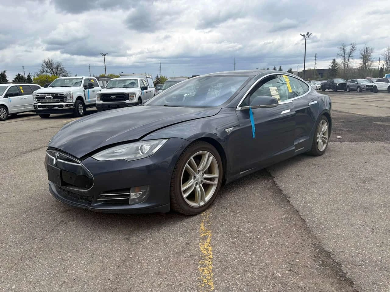Tesla Model S * 4dr Sdn AWD * CARFAX * ОПЦИЯ ЗА ФИНАНСИРАНЕ | Auto.bg — изображение 1 Tesla Model S * 4dr Sdn AWD * CARFAX * ОПЦИЯ ЗА ФИНАНСИРАНЕ | Auto.bg — изображение 1