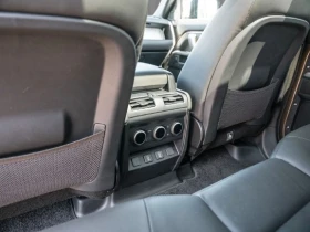 Land Rover Defender 110 P425 = X-Dynamic SE = Гаранция - 93082 € - 26058545 14 | Car24.bg Land Rover Defender 110 P425 = X-Dynamic SE = Гаранция - 93082 € - 26058545 14