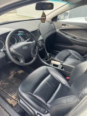 Hyundai Sonata - 2900 € / 5671.91 лв. - 25595241 5 | Car24.bg Hyundai Sonata - 2900 € / 5671.91 лв. - 25595241 5