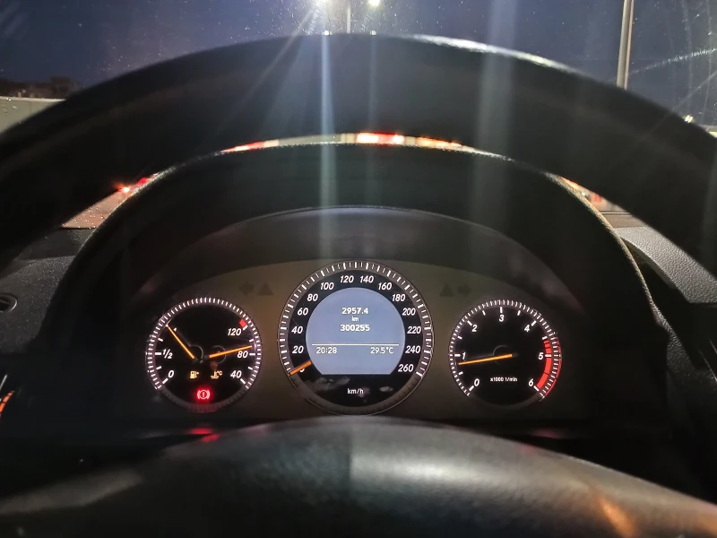 Mercedes-Benz C 220 - 4399 € - 81420202 1 | Car24.bg Mercedes-Benz C 220 - 4399 € - 81420202 1