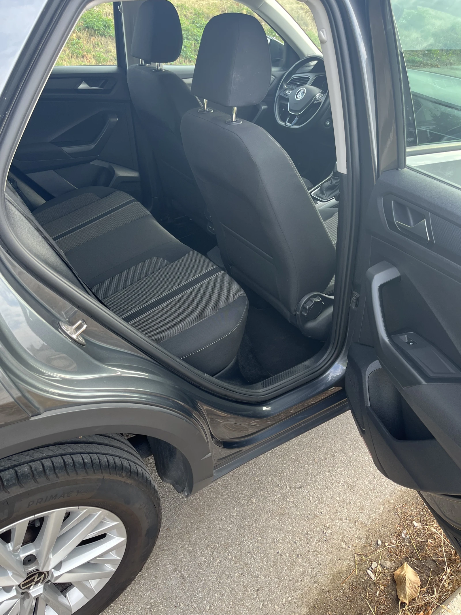 VW T-Roc 1.5 TSI - DIGITAL COCKPIT  - изображение 7 | Auto.bg VW T-Roc 1.5 TSI - DIGITAL COCKPIT  - изображение 7