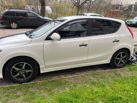 Hyundai I30 - 2650 € / 5182.95 лв. - 33092317 2 | Car24.bg Hyundai I30 - 2650 € / 5182.95 лв. - 33092317 2