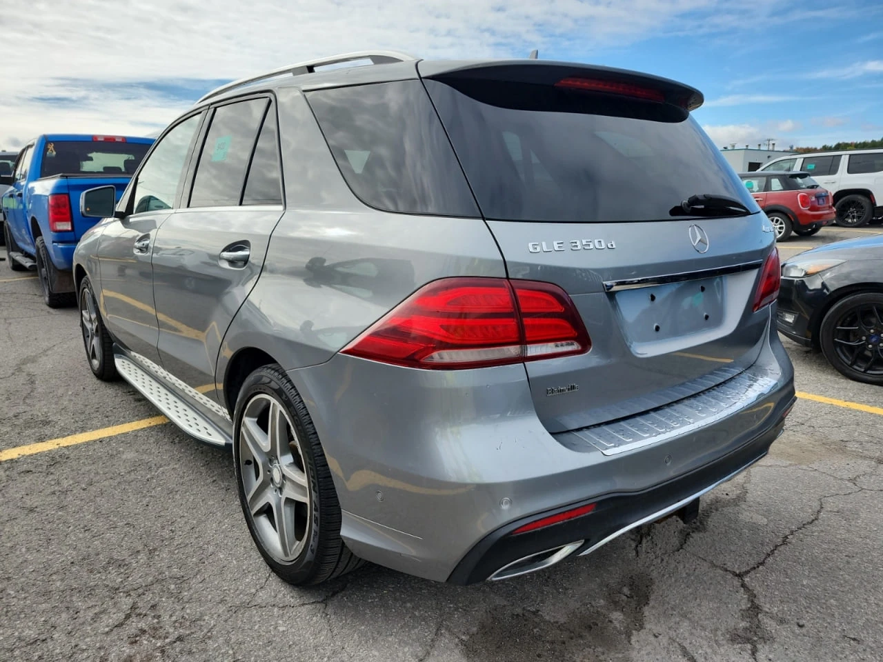 Mercedes-Benz GLE 350 * АВТО КРЕДИТ* ЦЕНА ДО БГ * СЕРВИЗНА ИСТОРИЯ *  - изображение 3 | Auto.bg Mercedes-Benz GLE 350 * АВТО КРЕДИТ* ЦЕНА ДО БГ * СЕРВИЗНА ИСТОРИЯ *  - изображение 3