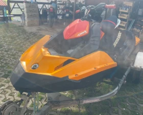 Джет Bombardier Sea Doo SPARK trixx 2up/колесар
