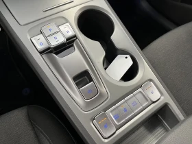Hyundai Kona CAM/HEAD-UP/64KWH/ТЕРМОПОМПА/CARPLAY/ПОДГРЕВ/NAVI | Auto.bg — изображение 13 Hyundai Kona CAM/HEAD-UP/64KWH/ТЕРМОПОМПА/CARPLAY/ПОДГРЕВ/NAVI | Auto.bg — изображение 13