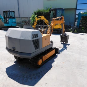 Багер Komatsu PC05-5 * НАЛИЧЕН * 900 МОТОЧАСА * | Auto.bg — изображение 5 Багер Komatsu PC05-5 * НАЛИЧЕН * 900 МОТОЧАСА * | Auto.bg — изображение 5