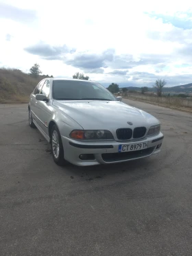 BMW 525