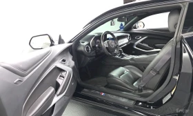 Chevrolet Camaro SS* 6.2 V8* ХЕДЪП* ОБДУХВАНЕ* КАМЕРА* КРАЙНА ЦЕНА | Auto.bg — изображение 8 Chevrolet Camaro SS* 6.2 V8* ХЕДЪП* ОБДУХВАНЕ* КАМЕРА* КРАЙНА ЦЕНА | Auto.bg — изображение 8
