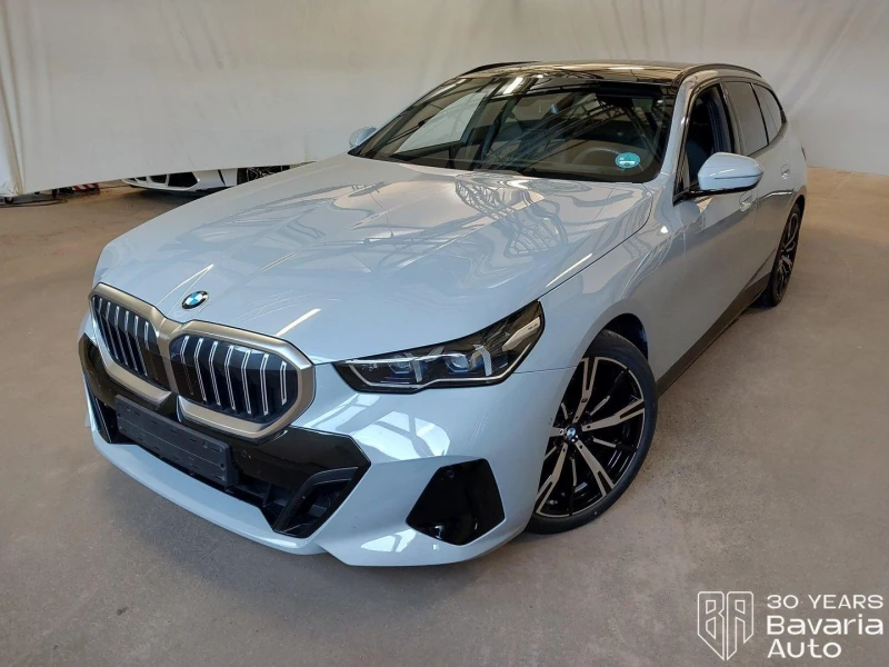 BMW 520 d xDrive Touring Steptronic - 52400 € - 42501765 1 | Car24.bg BMW 520 d xDrive Touring Steptronic - 52400 € - 42501765 1