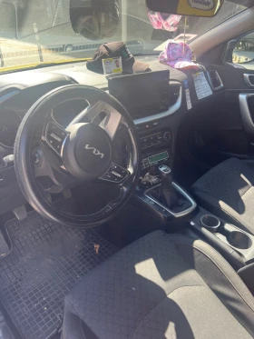Kia Ceed 1200 оставащ лизинг 20месеца - 1200 € / 2347.00 лв. - 10586930 4 | Car24.bg Kia Ceed 1200 оставащ лизинг 20месеца - 1200 € / 2347.00 лв. - 10586930 4