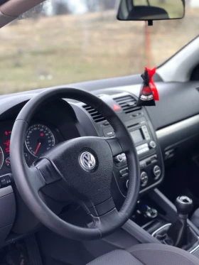 VW Golf 2.0TDI BMM | Auto.bg — изображение 11 VW Golf 2.0TDI BMM | Auto.bg — изображение 11