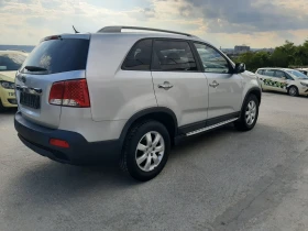 Kia Sorento 2.4i 96000km!!! - 8490 € - 52833834 5 | Car24.bg Kia Sorento 2.4i 96000km!!! - 8490 € - 52833834 5