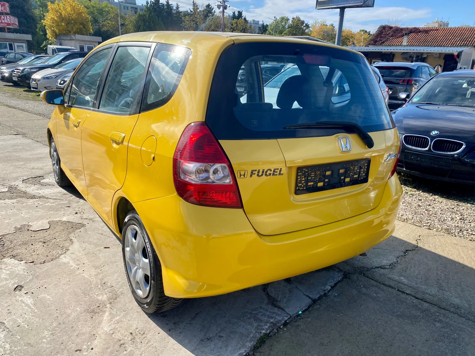 Honda Jazz 1.4i-83кс.-Face-климатроник - изображение 5 | Auto.bg Honda Jazz 1.4i-83кс.-Face-климатроник - изображение 5