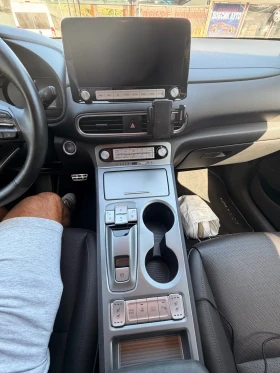 Hyundai Kona Full - 23000 € / 44984.09 лв. - 79494433 10 | Car24.bg Hyundai Kona Full - 23000 € / 44984.09 лв. - 79494433 10
