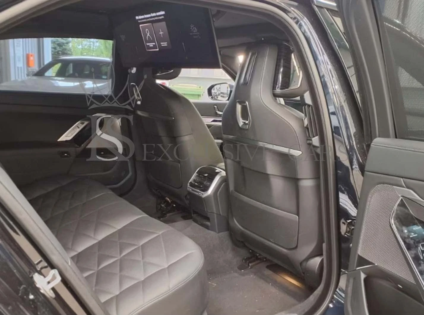 BMW 740 D* xDRIVE* M-SPORT* SKY LOUNGE* TV*  - изображение 4 | Auto.bg BMW 740 D* xDRIVE* M-SPORT* SKY LOUNGE* TV*  - изображение 4