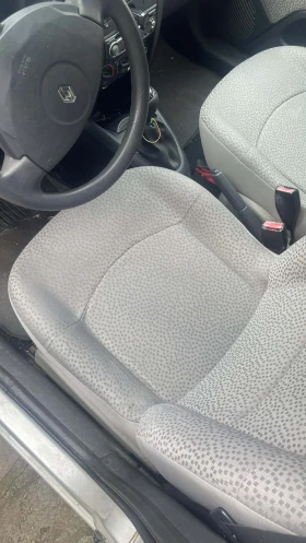 Renault Clio - 1700 € / 3324.91 лв. - 63232855 4 | Car24.bg Renault Clio - 1700 € / 3324.91 лв. - 63232855 4