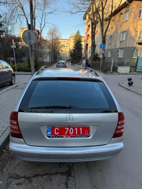 Mercedes-Benz C 200 CDI - 2700 € / 5280.74 лв. - 54703393 2 | Car24.bg Mercedes-Benz C 200 CDI - 2700 € / 5280.74 лв. - 54703393 2
