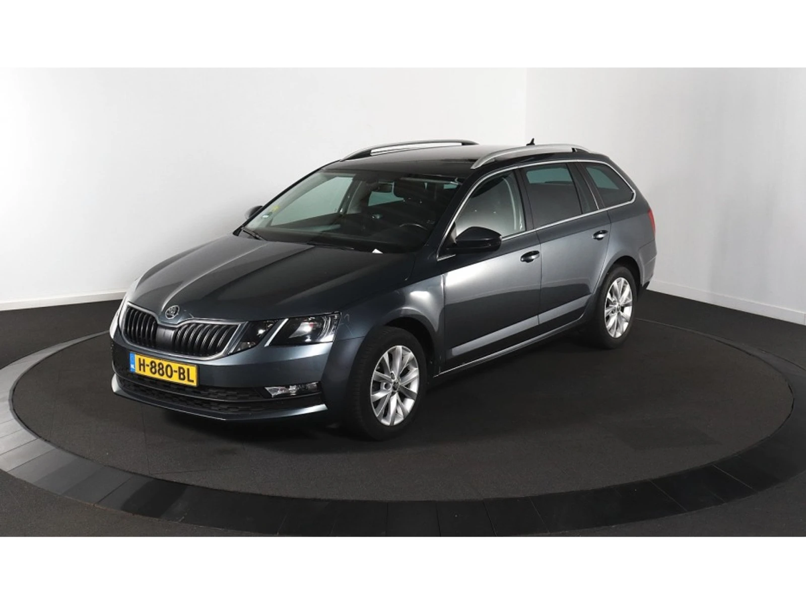 Skoda Octavia Ambition Business | Auto.bg — изображение 1 Skoda Octavia Ambition Business | Auto.bg — изображение 1