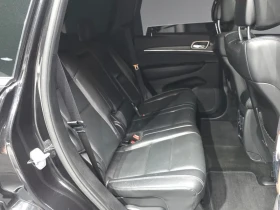 Jeep Grand cherokee 3.6 OVERLAND WK2 - 12059 € / 23585.35 лв. - 38574087 12 | Car24.bg Jeep Grand cherokee 3.6 OVERLAND WK2 - 12059 € / 23585.35 лв. - 38574087 12