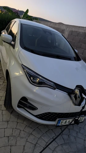 Renault Zoe Intens - 13999 € / 27379.66 лв. - 64569558 2 | Car24.bg Renault Zoe Intens - 13999 € / 27379.66 лв. - 64569558 2