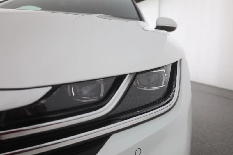 VW Arteon SHOOTING BRAKE R-LINE ПРИЕМА ОФЕРТИ, РЕАЛНИ КМ- - 20000 € - 26441720 1 | Car24.bg VW Arteon SHOOTING BRAKE R-LINE ПРИЕМА ОФЕРТИ, РЕАЛНИ КМ- - 20000 € - 26441720 1