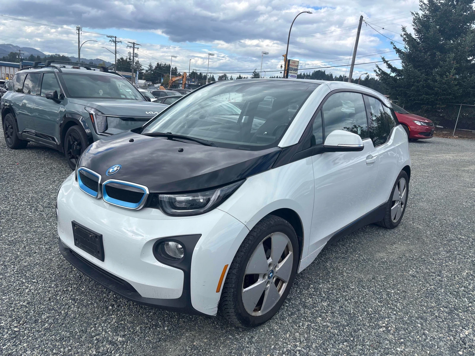 BMW i3 * Range Extender* CARFAX* АВТОКРЕДИТ* | Auto.bg — изображение 1 BMW i3 * Range Extender* CARFAX* АВТОКРЕДИТ* | Auto.bg — изображение 1