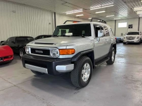 Toyota Fj cruiser * 4WD 4dr * АВТОКРЕДИТ БЕЗ ПЪРВОНАЧАЛНА ВНОСКА*
