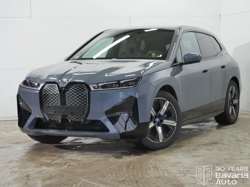 BMW iX 40 xDrive Sport - 101700 лв. / 51998.38 € - 76227801 1 | Car24.bg BMW iX 40 xDrive Sport - 101700 лв. / 51998.38 € - 76227801 1