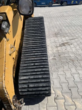 Мини челни товарачи Cat 287C 6000 кг., 2008 г. | Auto.bg — изображение 8 Мини челни товарачи Cat 287C 6000 кг., 2008 г. | Auto.bg — изображение 8