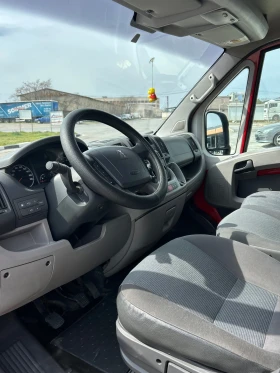 Peugeot Boxer 2.2HDI 120ps Пътнически ТОП | Auto.bg — изображение 12 Peugeot Boxer 2.2HDI 120ps Пътнически ТОП | Auto.bg — изображение 12