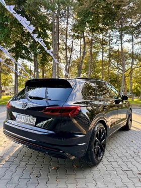 VW Touareg R-Line , Black-Black , Full Max - 41500 € - 30492628 4 | Car24.bg VW Touareg R-Line , Black-Black , Full Max - 41500 € - 30492628 4