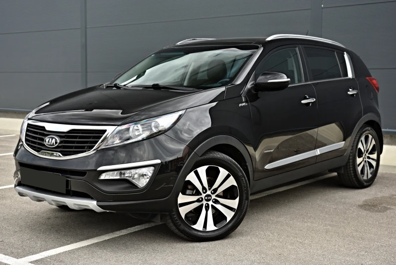 Kia Sportage 2.0 камера//панорама//184 коня// - 8666 € / 16949.22 лв. - 44942052 1 | Car24.bg Kia Sportage 2.0 камера//панорама//184 коня// - 8666 € / 16949.22 лв. - 44942052 1