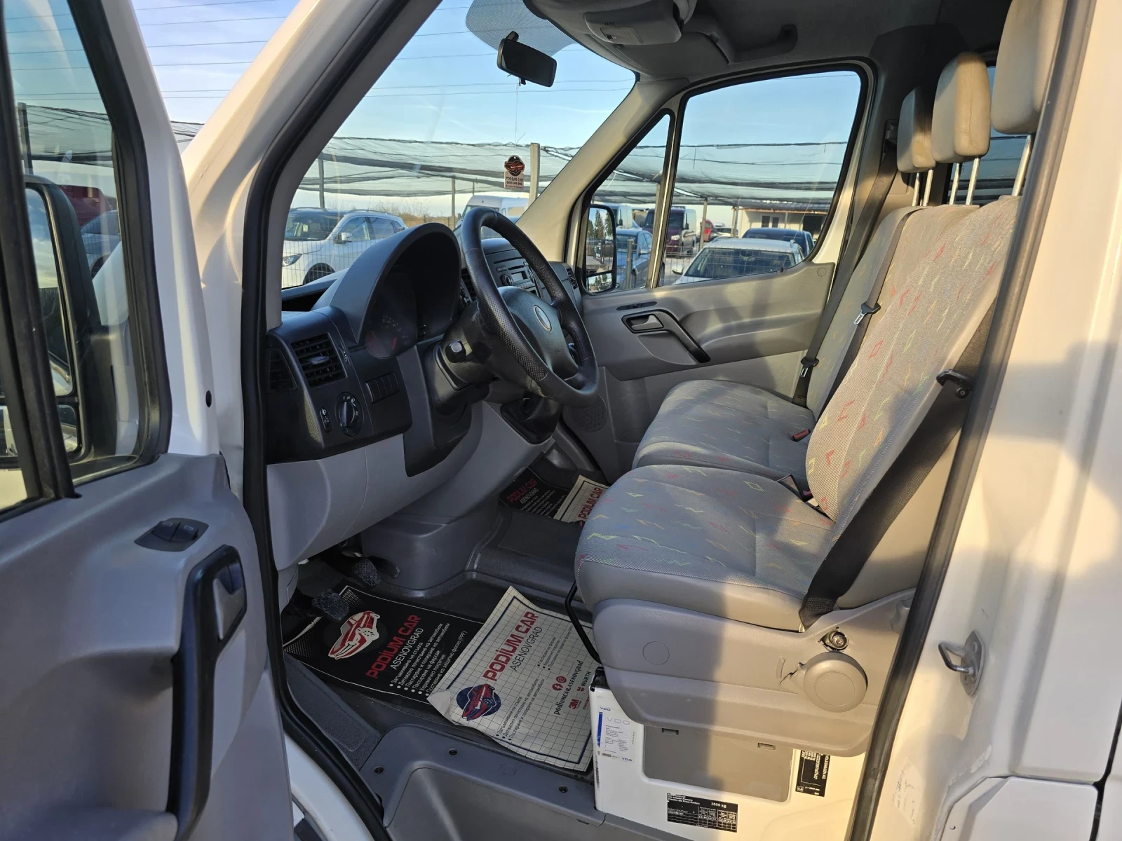 VW Crafter 2.5tdi/163ks/MAXI/6+ 1 - изображение 9 | Auto.bg VW Crafter 2.5tdi/163ks/MAXI/6+ 1 - изображение 9