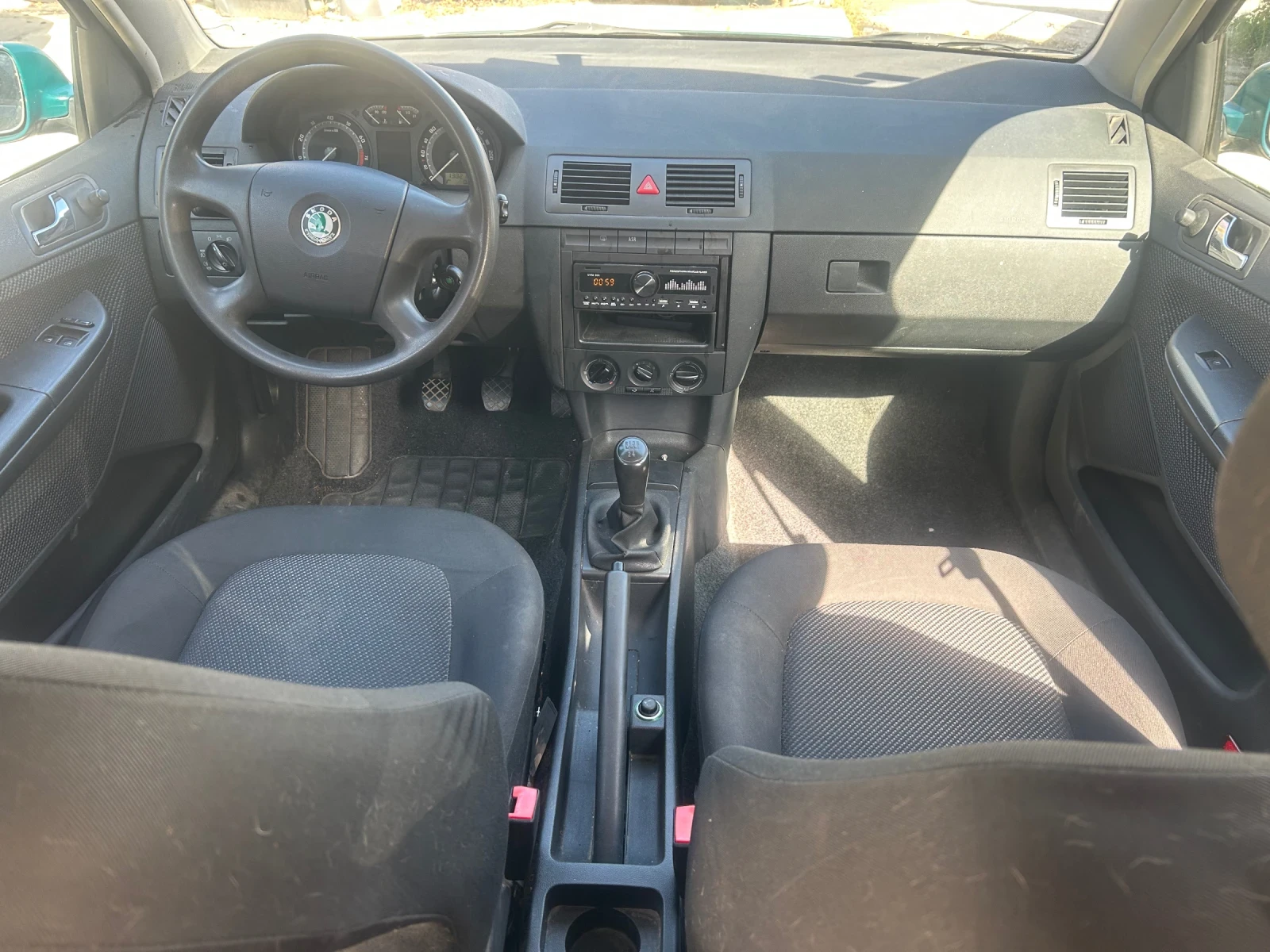 Skoda Fabia 1.4 i 138000 km. !!! Нов Внос - изображение 6 | Auto.bg Skoda Fabia 1.4 i 138000 km. !!! Нов Внос - изображение 6