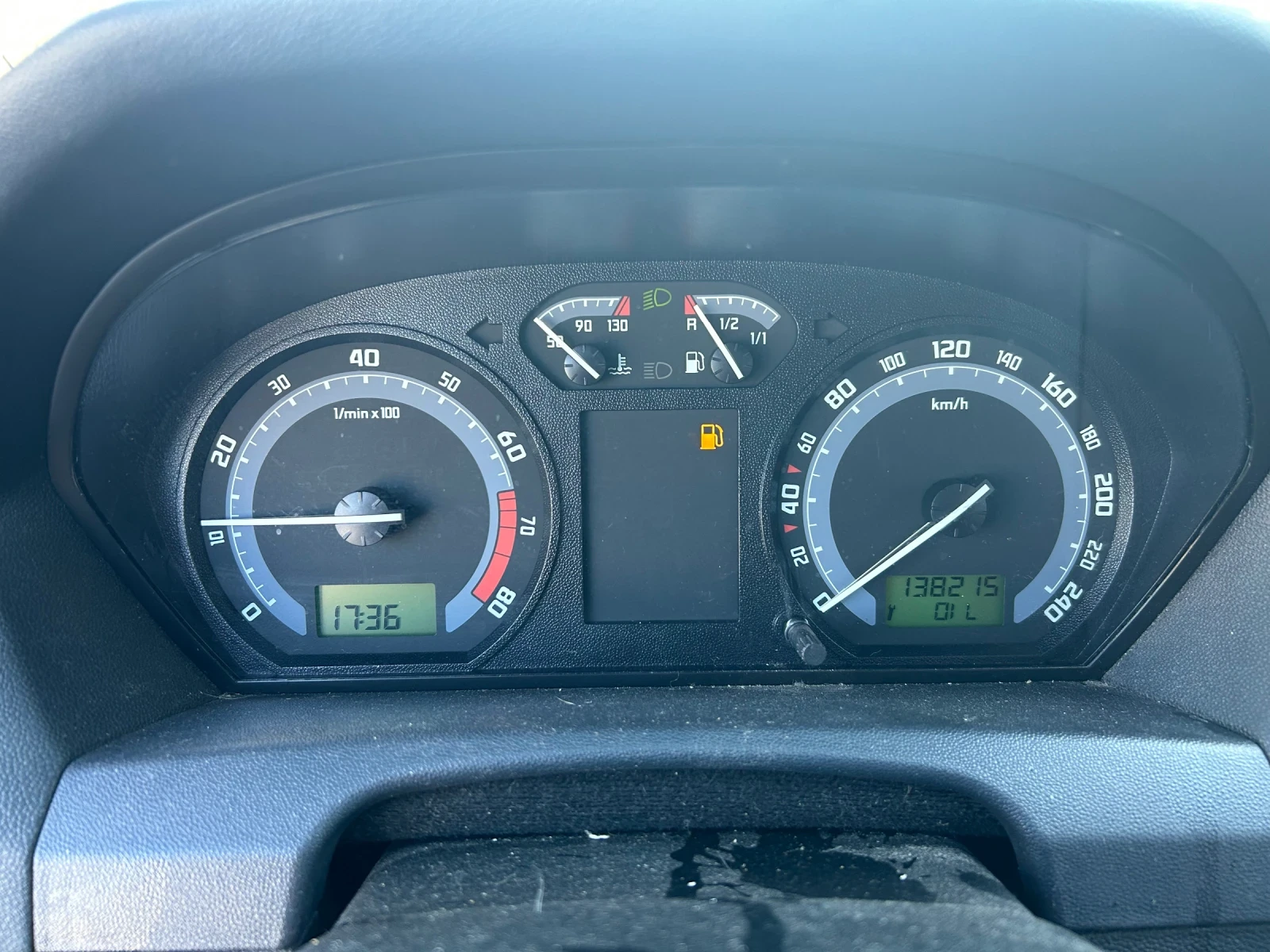 Skoda Fabia 1.4 i 138000 km. !!! Нов Внос - изображение 5 | Auto.bg Skoda Fabia 1.4 i 138000 km. !!! Нов Внос - изображение 5