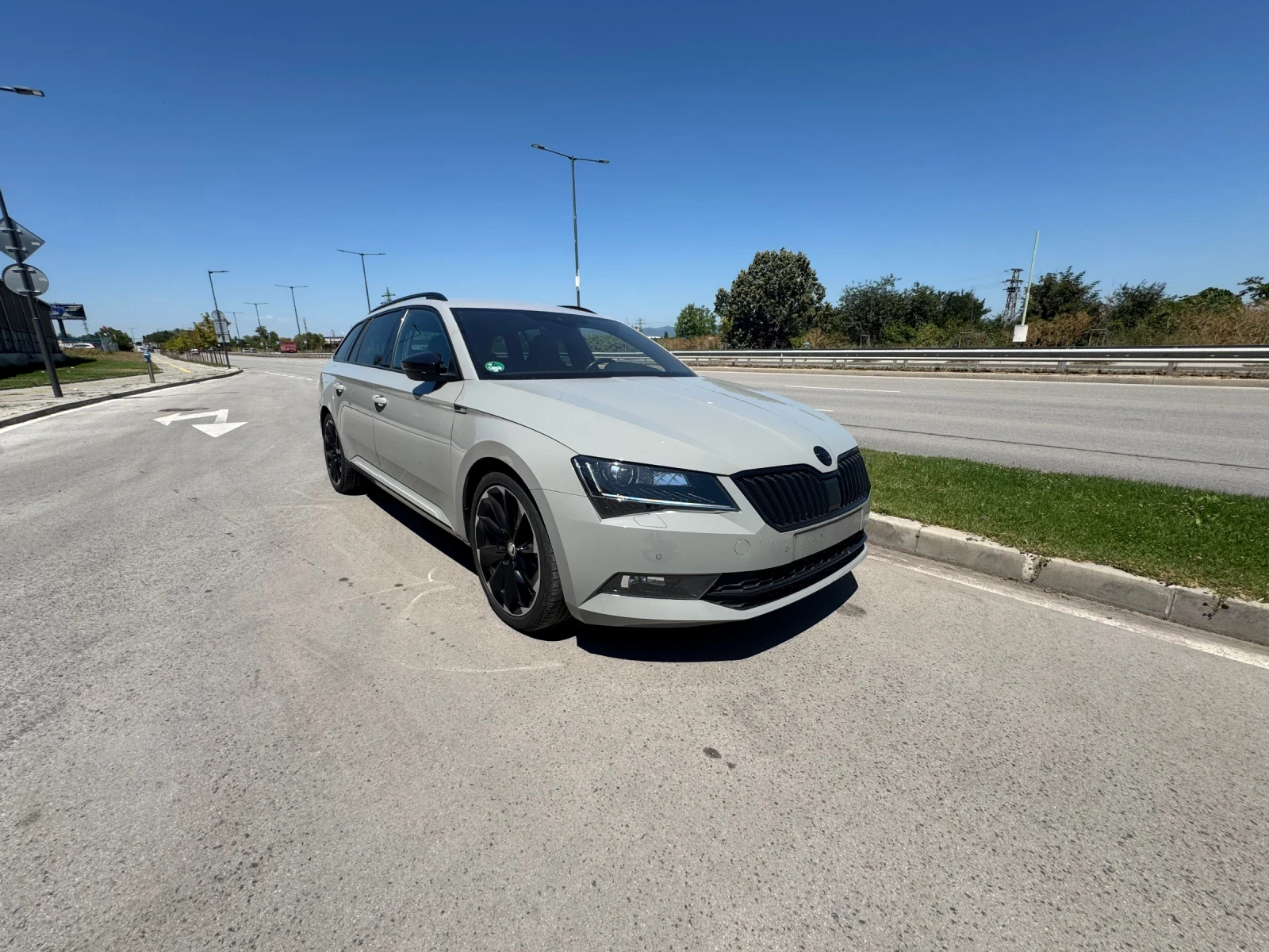 Skoda Superb SportLine 2.0TDI 4x4 190hp | Auto.bg — изображение 1 Skoda Superb SportLine 2.0TDI 4x4 190hp | Auto.bg — изображение 1