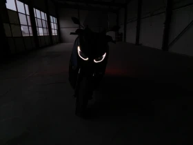 Yamaha X-max 400 ABS, TCS Akrapovic | Auto.bg — изображение 8 Yamaha X-max 400 ABS, TCS Akrapovic | Auto.bg — изображение 8