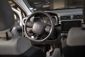 Citroen C3 1.2 PureTech 110кс/22к км | Auto.bg — изображение 6 Citroen C3 1.2 PureTech 110кс/22к км | Auto.bg — изображение 6